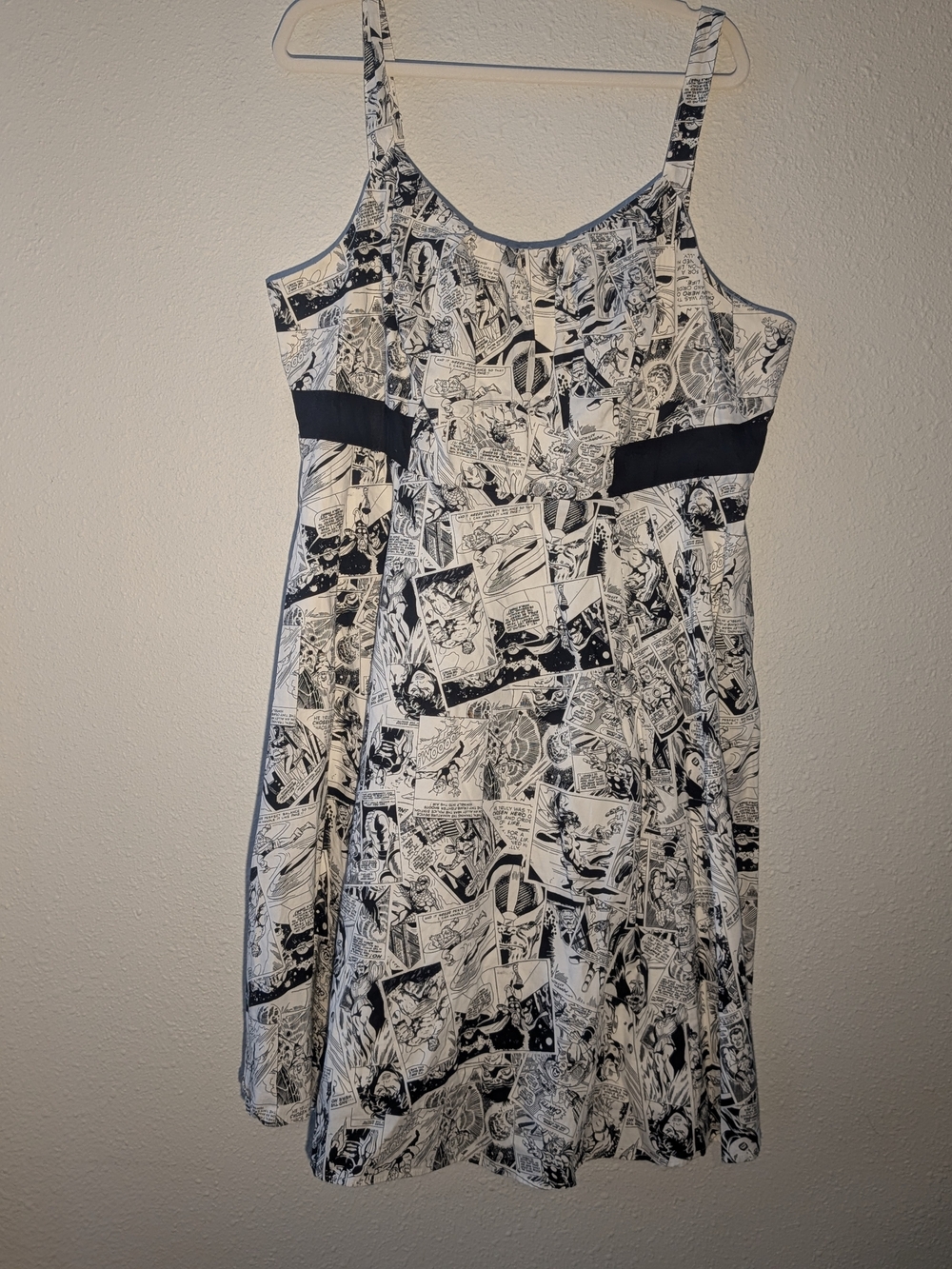 Marvel Her Universe Black and White Comic-Strip Mini Dress 18